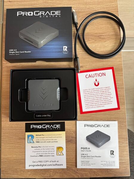 ProGrade Digital CFexpress 4.0 Type B対応 USB4 シングルスロットカードリーダー