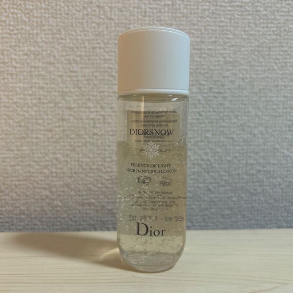 Dior ディオール スノー エッセンス オブ ライト マイクロ ローション 50ml