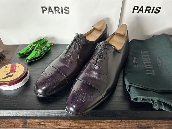 希少 Berluti タトゥ メダリオン パンチドキャップトゥ シューズ 8.5