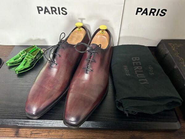 美品 Berlutiアレッサンドロ パティーヌレザー ボールカット シューズ 7