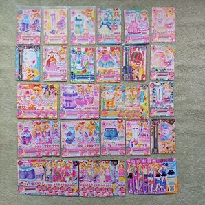 アイカツ 星宮いちご 46枚セット エンジェリーシュガー、他 レアカードあり