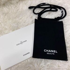 CHANEL LA COLLECTION パスポートホルダー ノベルティ 斜め掛け可