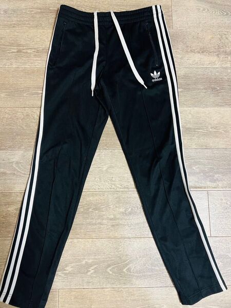 adidas トラックパンツ サイズL 黒