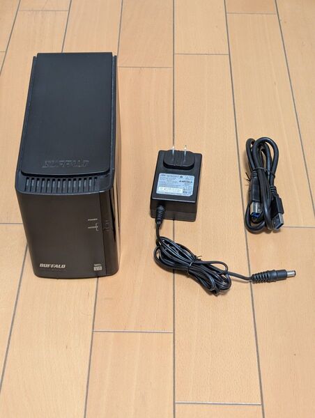 BUFFALO HD-WLU3/R1 HD-WL2TU3/R1J 外付けHDD 1TB*2 計2TB RAID USB3.0