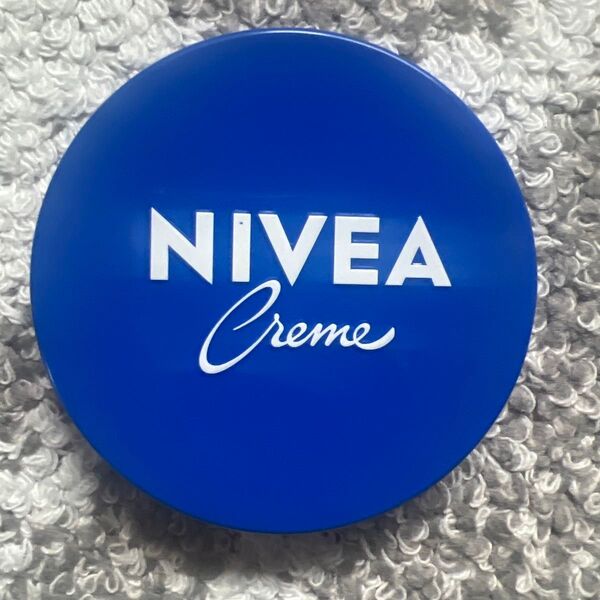 NIVEA ニベアクリーム