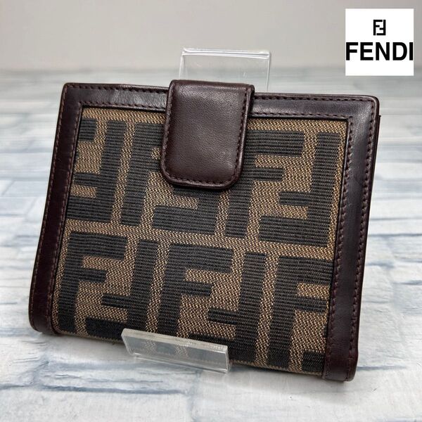50 美品 FENDI フェンディ ズッカ柄 二つ折り財布 折り財布