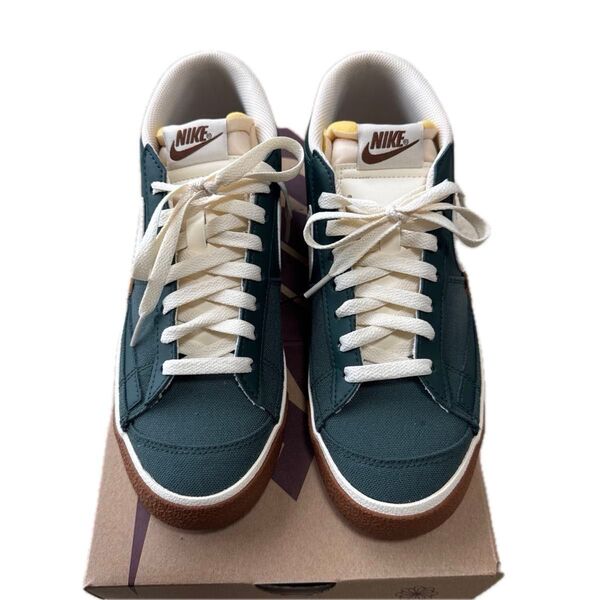 NIKE スニーカー BLAZER LOW PRO CLUB BTS