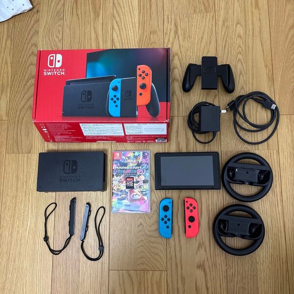 Nintendo Switch 本体 マリオカート8 ハンドル セット