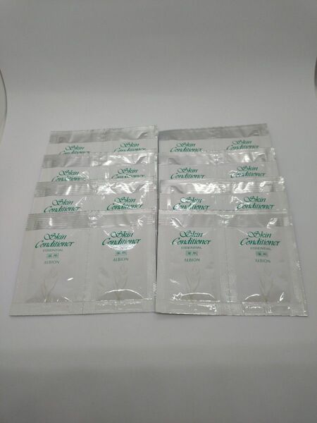 アルビオン薬用スキンコンディショナーエッセンシャル 《48ml (3.0ml・16袋)》