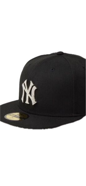 NEW ERA NEWYORK YANKEES 59FIFTY CAP ラインストーン メタルバッジ