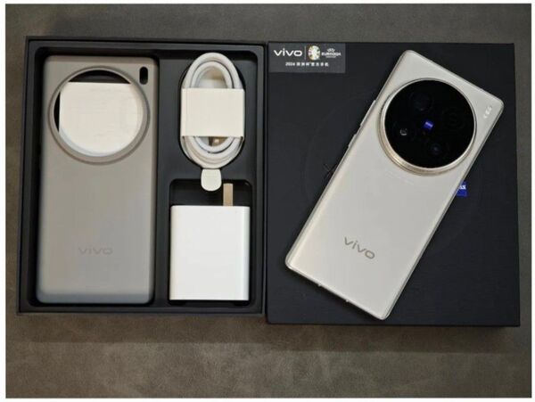 【美品】vivo X100 Ultra チタン 12/256GB