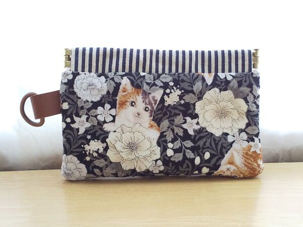 お花猫ミニバネポーチ 小物入れ カード キー ハンドメイド ねこ