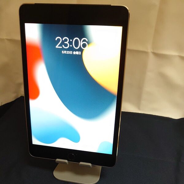 Apple iPad mini4 128GB Wi-Fi+Cellularモデル スペースグレイ 利用制限○ SIMフリー