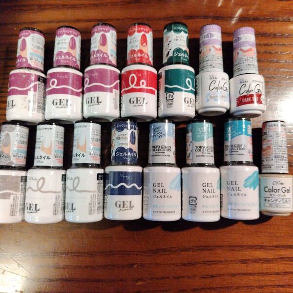 ジェルネイル 15本セット ダイソー キャンドゥ