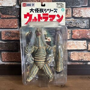 新品 大怪獣シリーズ ウルトラマン レッドキング 初代 どくろ怪獣 エクスプラス X-PLUS フィギュア ソフビ 昭和