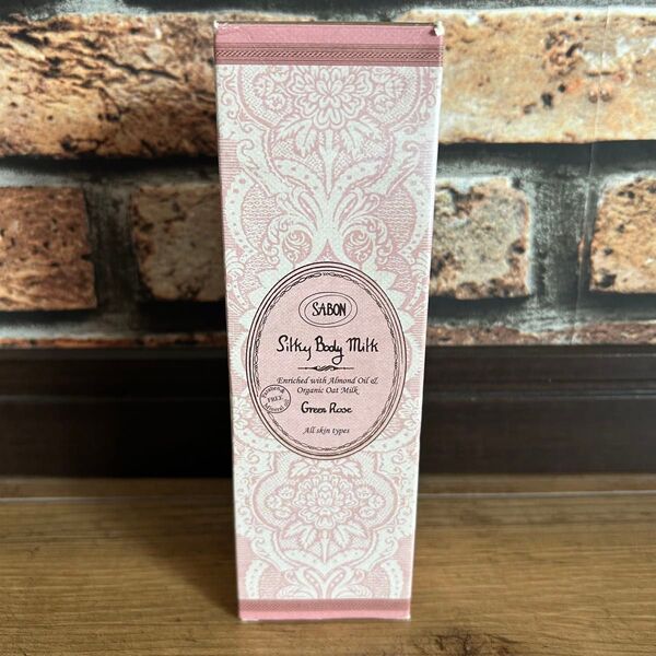 新品 SABON シルキーボディミルク グリーン ローズ ボディクリーム サボン