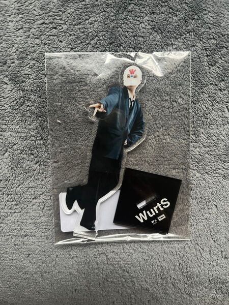 wutrs アクリルギャルピース アクリルスタンド