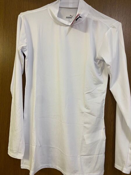 新品未使用 PUMA(プーマ)メンズ サッカーウエア コンプレッション モックネック 長袖シャツ メンズ 656331