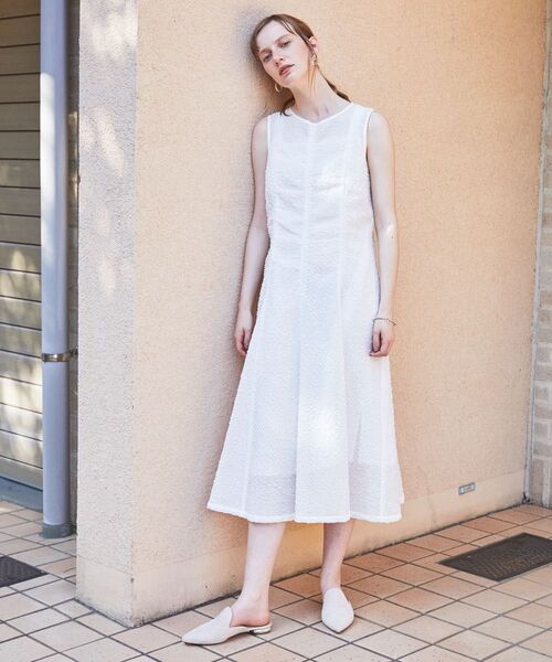 新品タグ付 MAISON SPECIAL メゾンスペシャル ワッフルシュリンクシャーリングドレス ホワイト ノースリーブワンピース