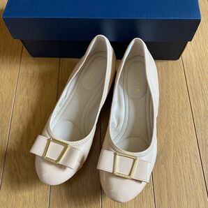 新品 COLE HAAN コールハーン エモリー40mmボウウェッジ II 本革 レザー