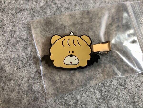 【新品同様品*】あいみょん◯参戦ヘアクリップ:傷と悪魔に恋をした!◯ドルフィン・アパート◯
