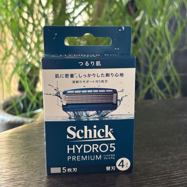 Schick HYDRO 5 PREMIUM シック ハイドロ 5 プレミアム つるり肌 5枚刃 4替刃【新品 未開封 1箱】