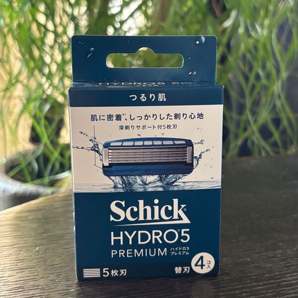 Schick HYDRO 5 PREMIUM シック ハイドロ 5 プレミアム つるり肌 5枚刃 4替刃【新品 未開封 1箱】