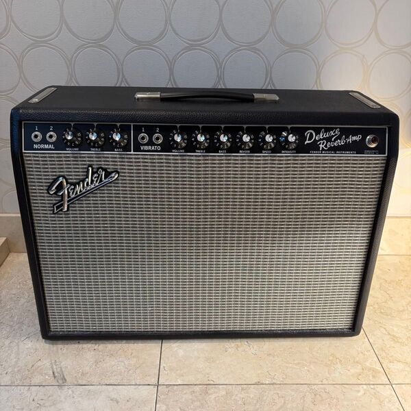 Fender フェンダー Deluxe Reverb 65 ギターアンプ