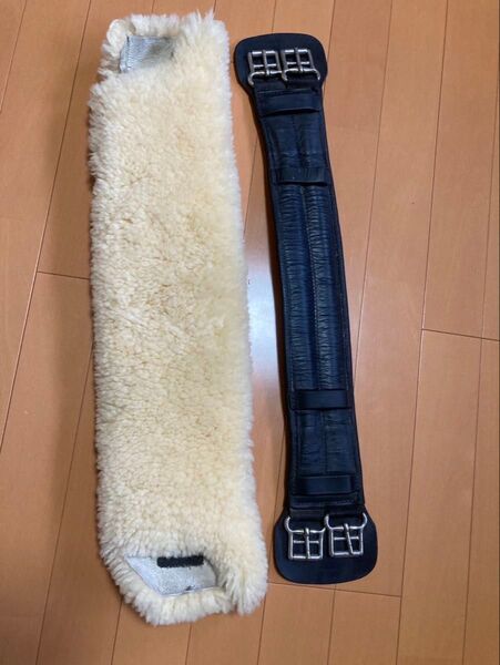 【乗馬用品】ムートン腹帯カバー