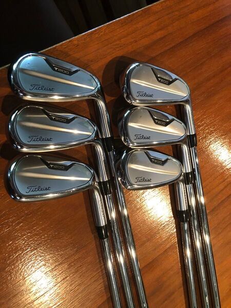 タイトリスト t200 6本 6〜48 (2021) アイアンセット nspro105t ヘッドカバーおまけ付
