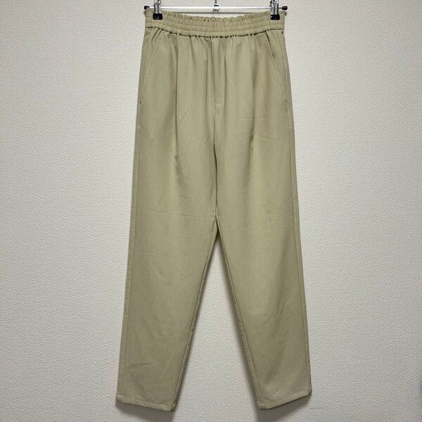 green label relaxing オルマイパンツ テーパードパンツ サイズ38 M-L相当 ベージュ
