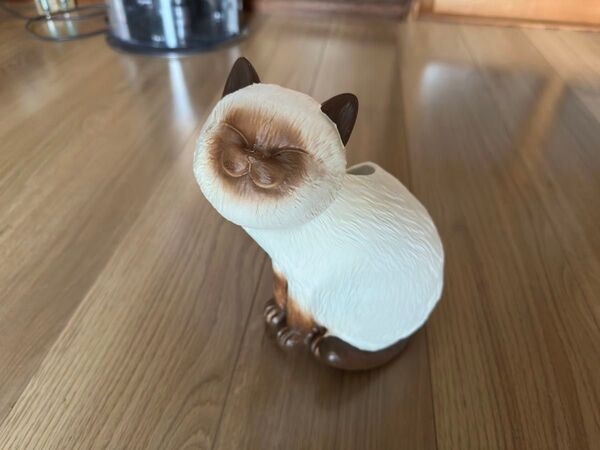 ほっこり眠るシャム猫のプランター 中 小物入れ インテリアオブジェ