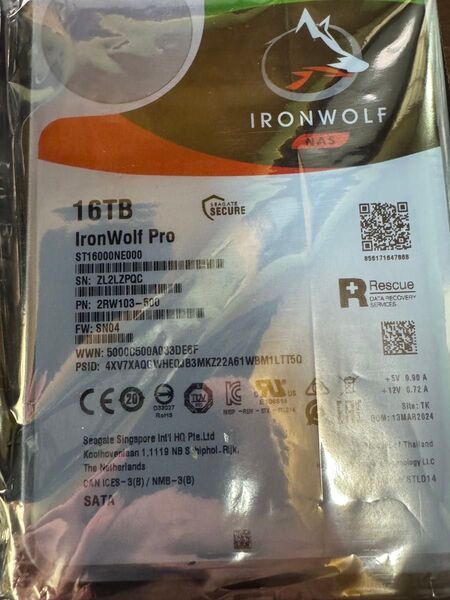 新品 16TB HDD Seagate IronWolf Pro 3.5" PC NAS 用 ST16000NE000 1個 A2