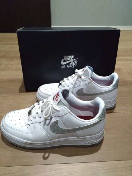 NIKE AIR FORCE 1 '07 キラキララメ 入手困難!