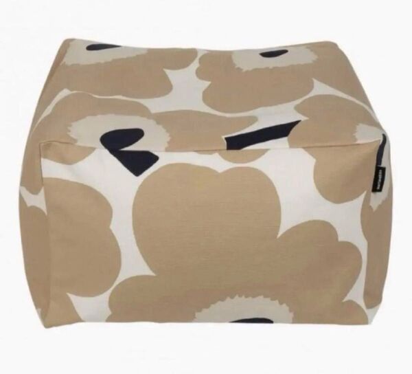 【5月末出品終了】マリメッコ marimekko ビッグクッション ウニッコ