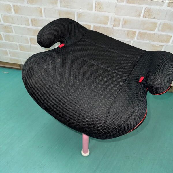 ブースターシート ブラック メッシュ ジュニアシート 3才