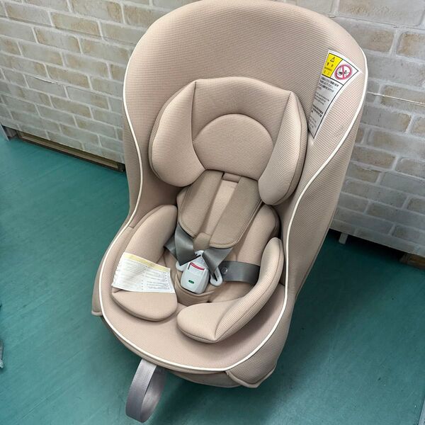 コンビ チャイルドシート コッコロ 新生児から