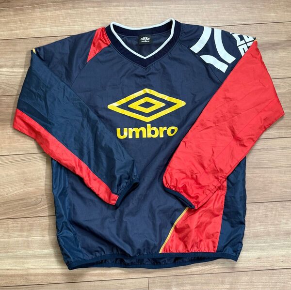 ピステ サッカー アンブロ フットサル UMBRO 子供服 150㎝ トレーニングウェア サッカーウェア