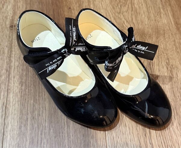 パンプス シューズ 黒 キッズパンプス 子供用 21㎝ 美品 フォーマルシューズ