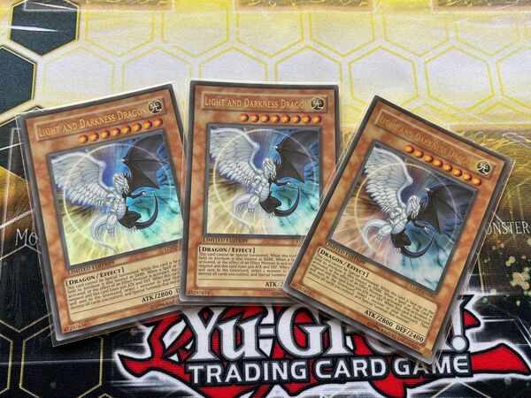 遊戯王 英語版 光と闇の竜 LDPP-EN001 ウルトラレア 3枚セット
