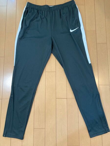 NIKE トレーニングパンツ ジャージ DRI-FIT ダークなグレー系 メンズXL