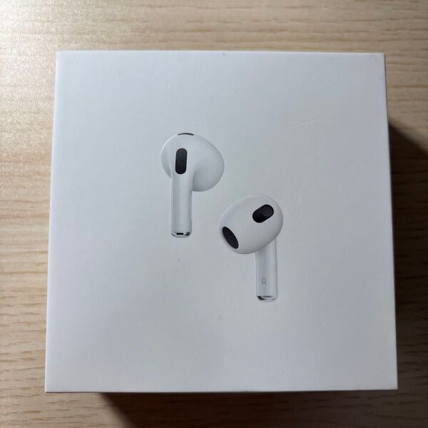 Apple AirPods 第三世代 国内正規品