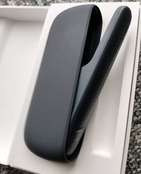 美品 アイコス 新型IQOS イルマ アイi チャージャー単品! ミッドナイトブラック
