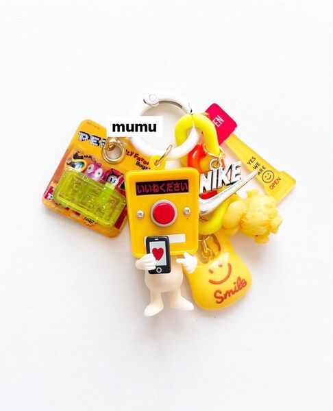 押しボタンくん じゃらじゃらキーホルダー