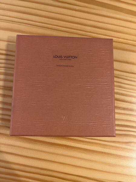 ルイヴィトン LOUIS VUITTON 空箱 空き箱