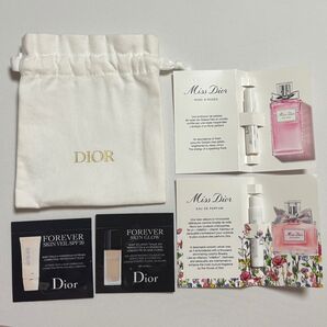 Dior ディオール サンプル、香水 (おまけ付き巾着)