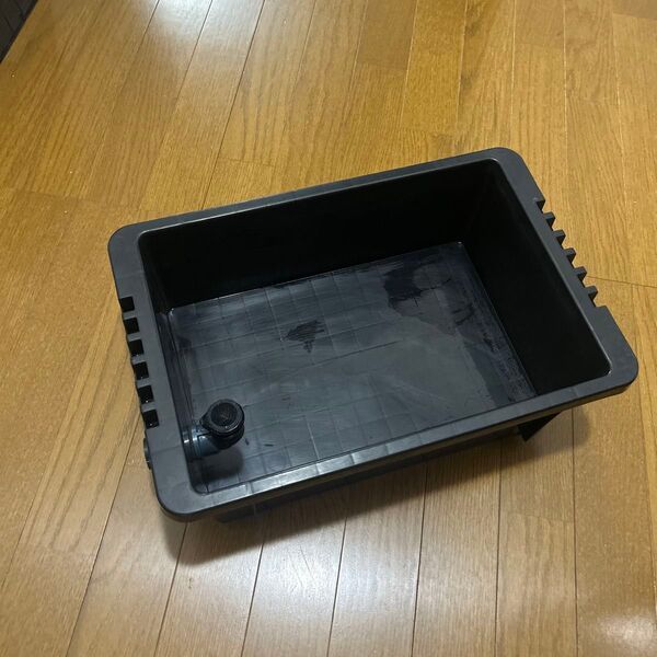 メダカ愛好家愛用容器NV12黒オーバーフロー遮光オリジナル蓋付き 産卵床2個サービス