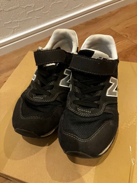 New Balance キッズスニーカー 19.5cm ブラック