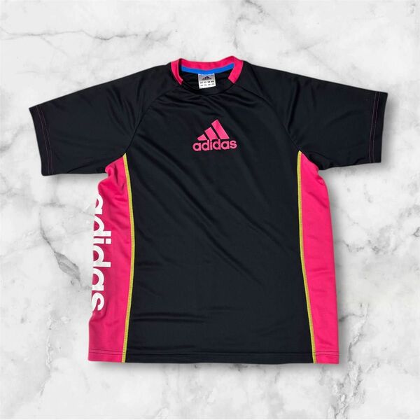 adidas Tシャツ 黒/ピンク スポーツウェア 半袖Tシャツ ブラック アディダス 黒 S