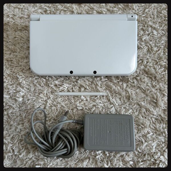 充電器付!動作確認済 Nintendo new3DS LL パールホワイト